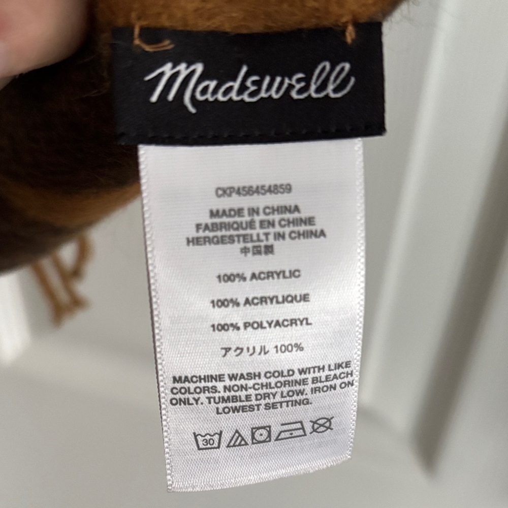 Madewell Leopard Scarf - Picture 2 of 3